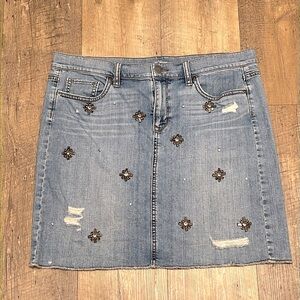 Ann Taylor LOFT Jewel Embellished Raw Hem Distressed Denim Skirt, Size 12, GUC💍